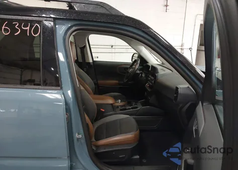 2021 Ford Bronco Sport Outer Banks z USA, uszkodzony, nr VIN 3FMCR9C68MRA41579